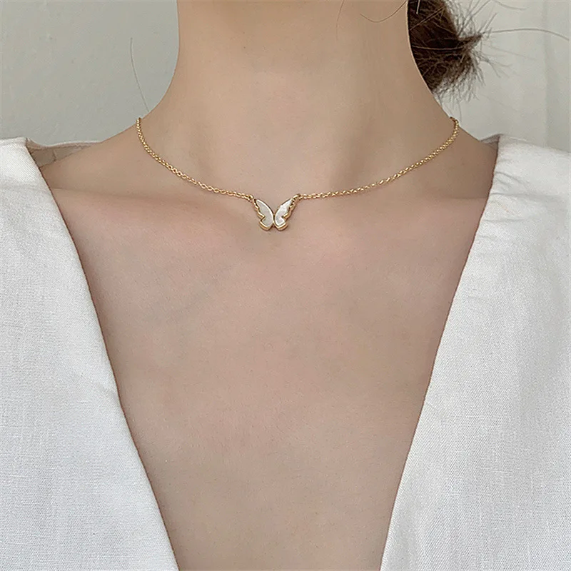 Vintage Multilayer Pendant Butterfly Necklace for Women Butterflies Moon Star Charm Choker Necklaces Boho Fashion Jewelry Gift
Vintage Multilayer Pendant Butterfly Necklace for Women Butterflies Moon Star Charm Choker Necklaces Boho Fashion Jewelry Gift
