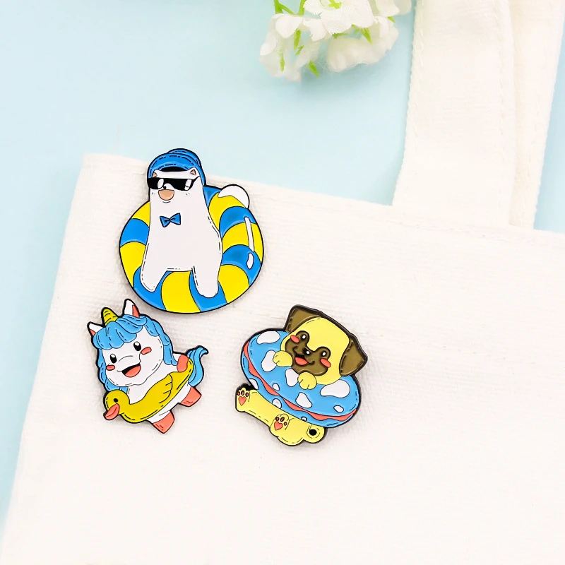 Creative Swimming Ring Animal Brooch Clever Unicorn With Swimming Ring For Seaside Holiday Creative Animal Brooch.
Creative Swimming Ring Animal Brooch Clever Unicorn With Swimming Ring For Seaside Holiday Creative Animal Brooch.