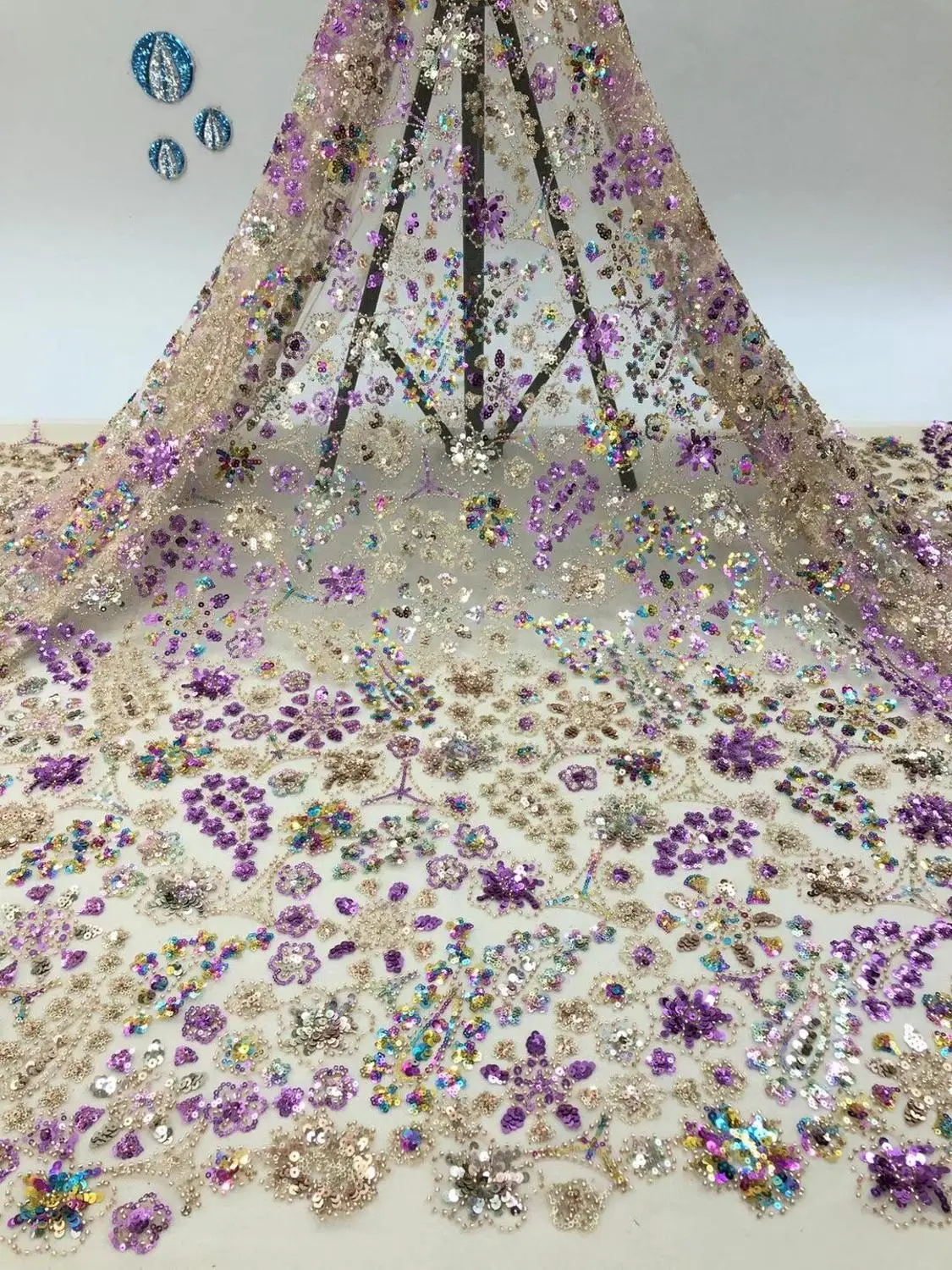 french sequins lace 5 yards hot selling African tulle lace fabric for garment sewing SYJ-966816 high quality
french sequins lace 5 yards hot selling African tulle lace fabric for garment sewing SYJ-966816 high quality