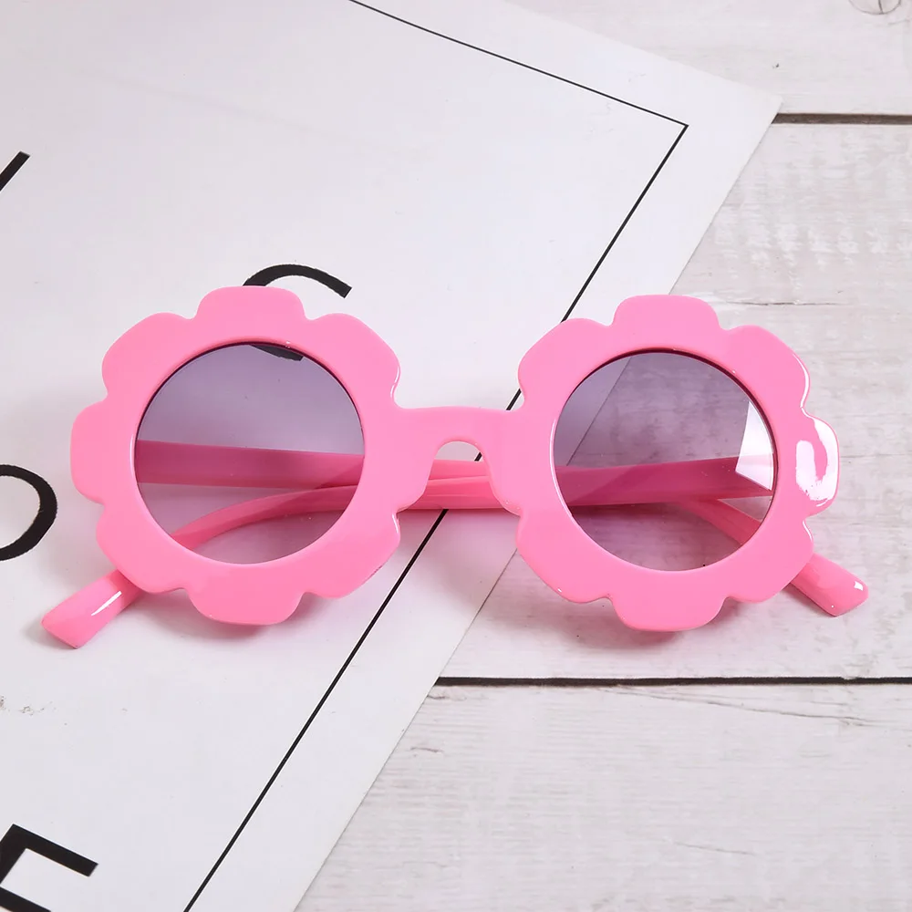 2021 Vintage Children Sunglasses Kids Round Glasses Baby Fashion Cute Flower Sun Glasses Boys Girls Eyewear Uv400 Protection
2021 Vintage Children Sunglasses Kids Round Glasses Baby Fashion Cute Flower Sun Glasses Boys Girls Eyewear Uv400 Protection