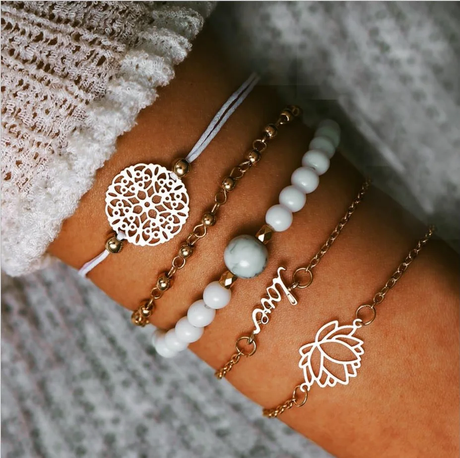 Bracelet set bead chain bead strands hollow-out flower Disc charm Gold color plated metal chain rope
Bracelet set bead chain bead strands hollow-out flower Disc charm Gold color plated metal chain rope