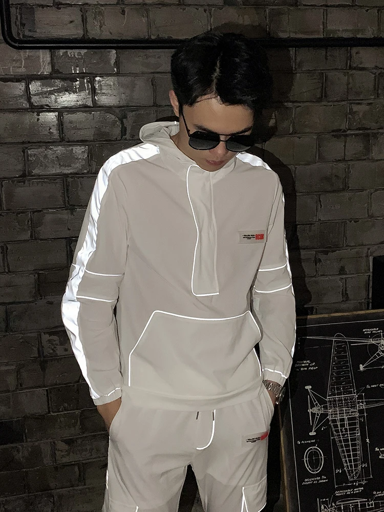 Fashion Hip Hop Singer Dancer Stage Wear Clothing Men 2PCS Reflective Stripe Suits Sets (jacket+pant) Custom Made Cool Male
Fashion Hip Hop Singer Dancer Stage Wear Clothing Men 2PCS Reflective Stripe Suits Sets (jacket+pant) Custom Made Cool Male