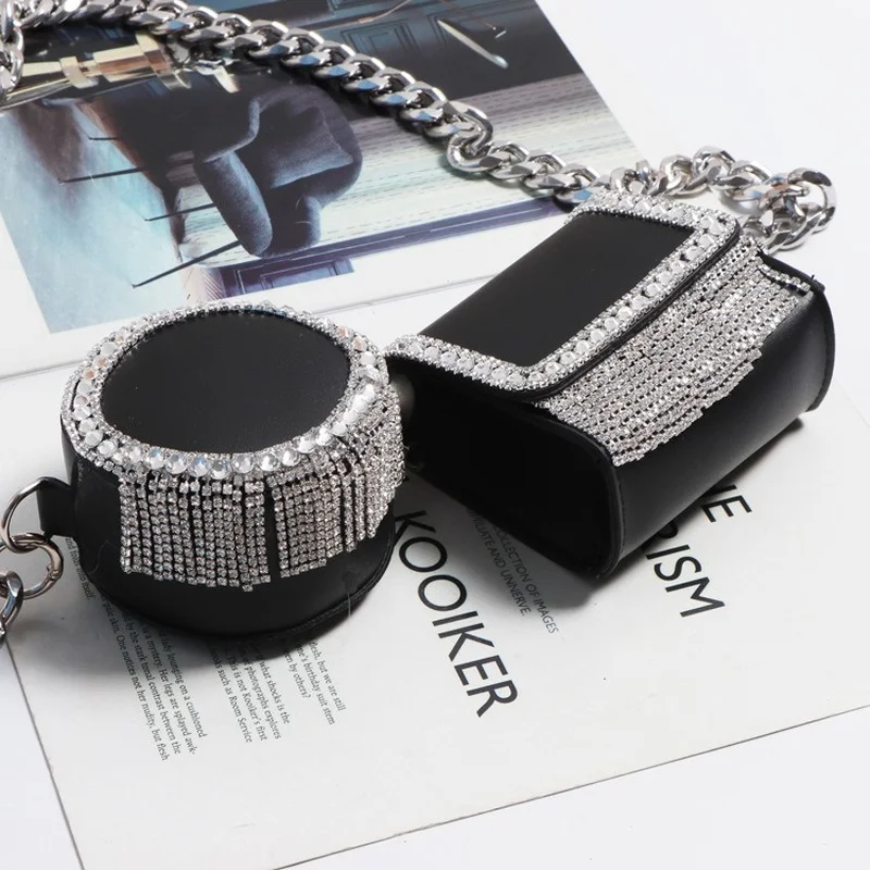 2021Pu Leather Black Rhinestones Mini-bag Messenger Bag Long Belt Personality Women New Fashion Tide All-match Spring Autumn
2021Pu Leather Black Rhinestones Mini-bag Messenger Bag Long Belt Personality Women New Fashion Tide All-match Spring Autumn