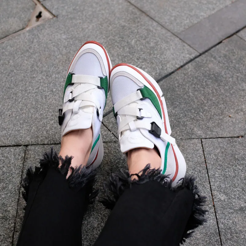 VALLU 2020 spring and autumn new sports casual breathable and comfortable color stitching all-match flat shoes
VALLU 2020 spring and autumn new sports casual breathable and comfortable color stitching all-match flat shoes