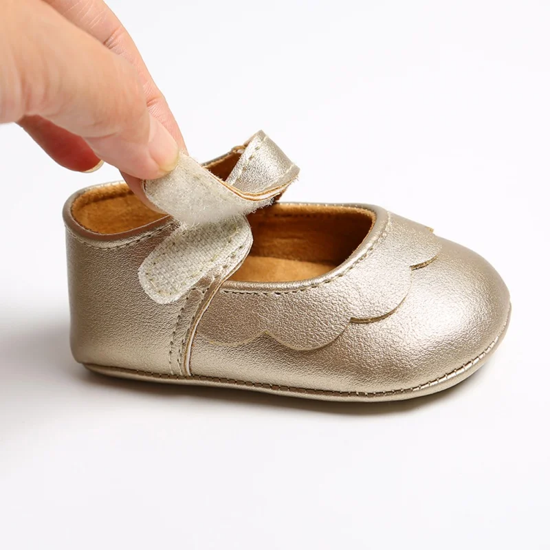 Newborn Baby Girl Shoes First Walkers Lovely Sneakers Infant Kids Girls Princess Shoes Flowers shoes
Newborn Baby Girl Shoes First Walkers Lovely Sneakers Infant Kids Girls Princess Shoes Flowers shoes