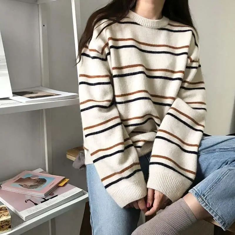 Striped Vintage Loose Round Neck Acrylic Knitted Sweaters Women Korean Fashion Long Sleeve Pullover Sweater Woman Winter 2022
Striped Vintage Loose Round Neck Acrylic Knitted Sweaters Women Korean Fashion Long Sleeve Pullover Sweater Woman Winter 2022