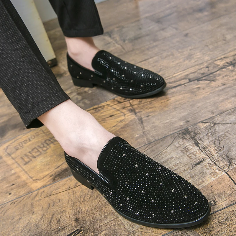 High Quality Large Size Mens Business Casual Leather Shoes Pointed Toe Low-top Shoes Slip-on Non-Slip Nightclub Leather Shoes
High Quality Large Size Mens Business Casual Leather Shoes Pointed Toe Low-top Shoes Slip-on Non-Slip Nightclub Leather Shoes
