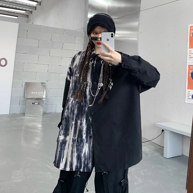 Gothic Punk Oversized Women Shirt Fashion Tie-Dye Stitching Chain Harajuku Streetwear Casual Couples Tops Autumn
Gothic Punk Oversized Women Shirt Fashion Tie-Dye Stitching Chain Harajuku Streetwear Casual Couples Tops Autumn