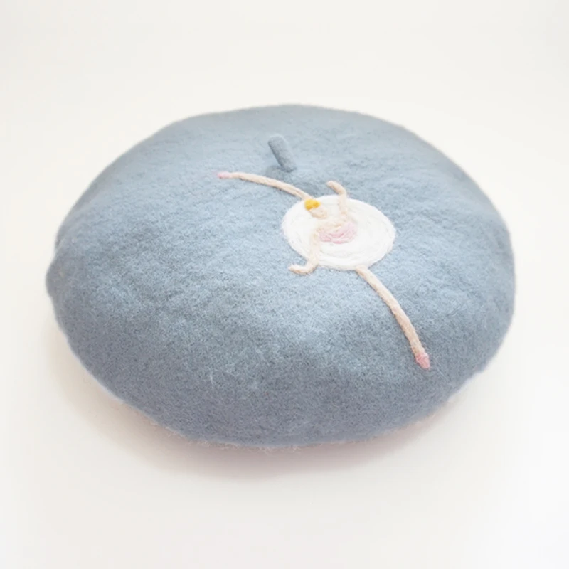 Women Hat Ballet Girl Cartoon Embroidery Wool Felt Beret Blue Sweet Creative Handmade Winter Hats Cashmere Retro Painter Berets
Women Hat Ballet Girl Cartoon Embroidery Wool Felt Beret Blue Sweet Creative Handmade Winter Hats Cashmere Retro Painter Berets