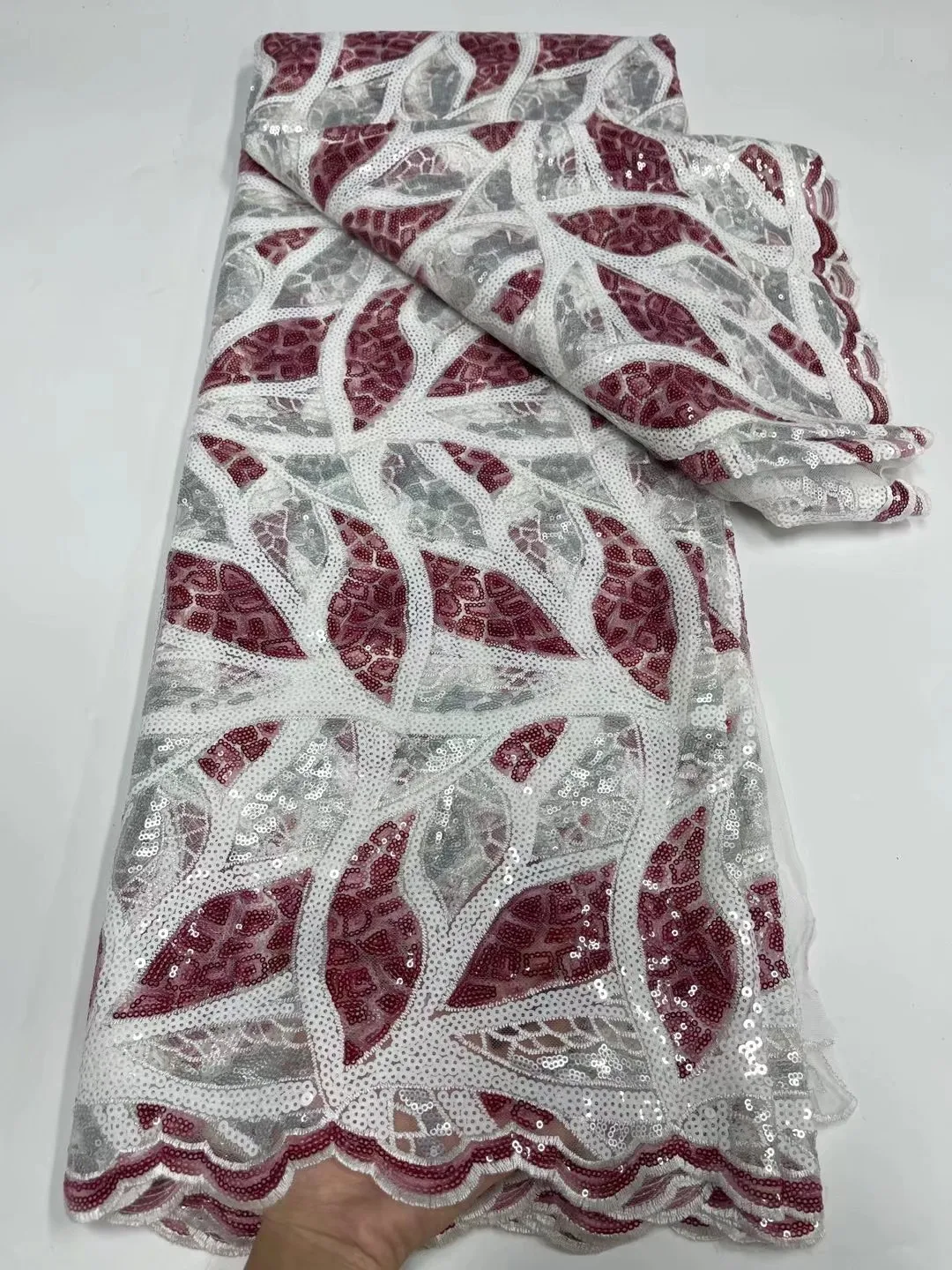 Net Sequins Embroidery African Lace Fabric 2020 High Quality Lace With Sequins French Nigerian Lace Fabrics Party Sewing
Net Sequins Embroidery African Lace Fabric 2020 High Quality Lace With Sequins French Nigerian Lace Fabrics Party Sewing