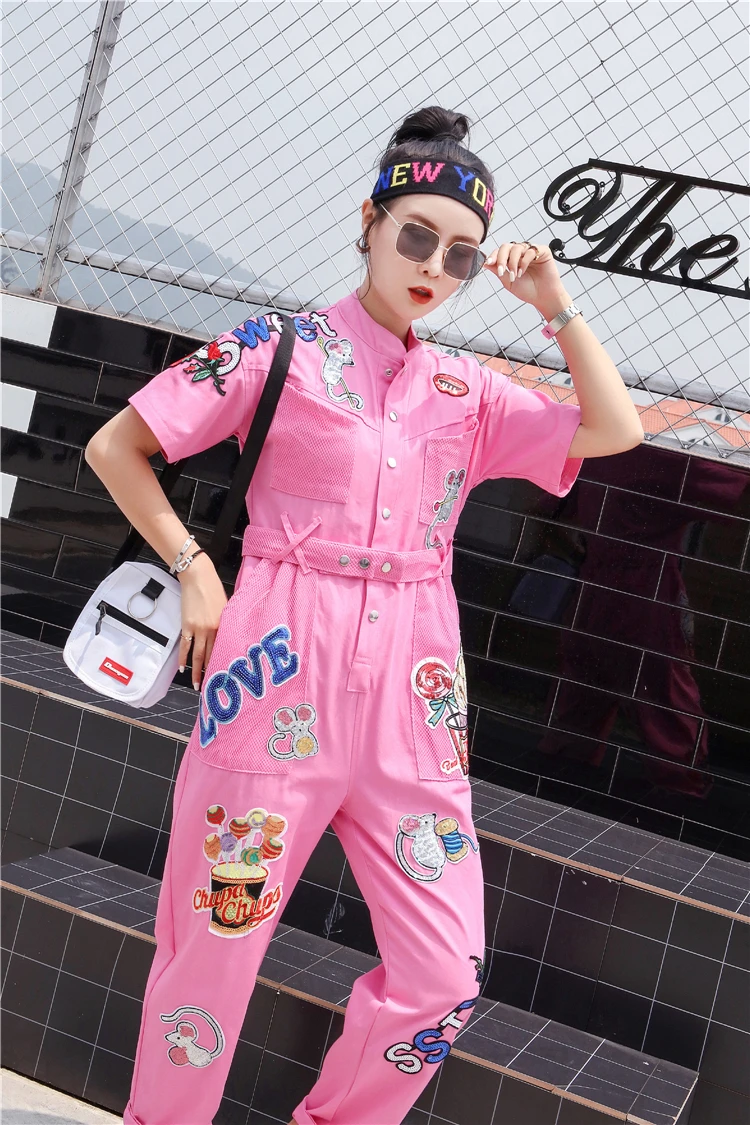 Vefadisa Pink Sequin Denim Jumpsuits Women 2021 Summer Cartoon Print Jumpsuits Ankle-Length Pants Rompers With Sashes QYF4982
Vefadisa Pink Sequin Denim Jumpsuits Women 2021 Summer Cartoon Print Jumpsuits Ankle-Length Pants Rompers With Sashes QYF4982