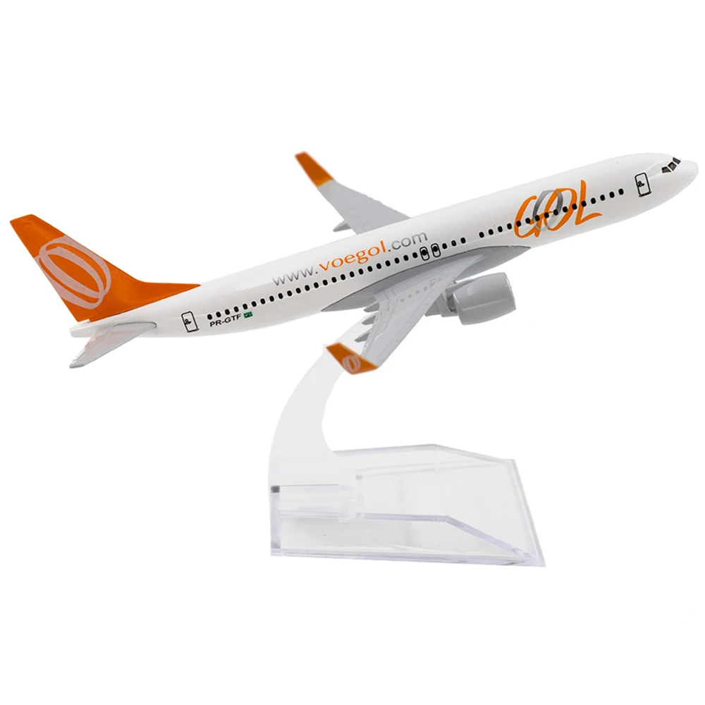 Самолёт из сплава в масштабе 1/400, самолёт Боинг 737 GOL Airlines 16 см, модель самолета из сплава B737, игрушки для детей, подарок для коллекции
Самолёт из сплава в масштабе 1/400, самолёт Боинг 737 GOL Airlines 16 см, модель самолета из сплава B737, игрушки для детей, подарок для коллекции