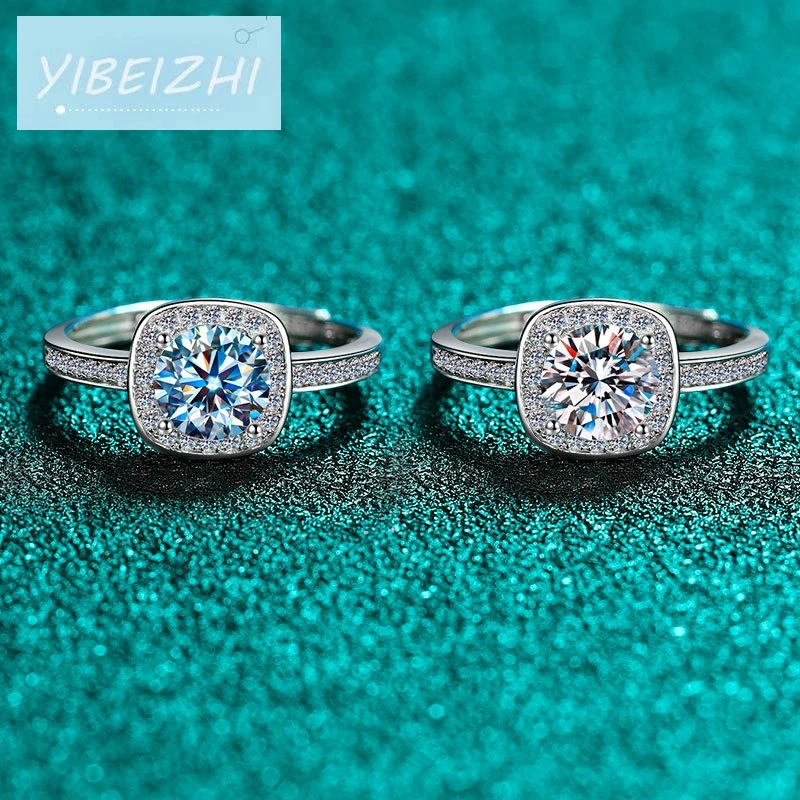 The New 925 Silver Excellent Cut D Color Pass Diamond Test 1ct Blue Moissanite Square Shape Adjustable Ring Size Party Rings
The New 925 Silver Excellent Cut D Color Pass Diamond Test 1ct Blue Moissanite Square Shape Adjustable Ring Size Party Rings