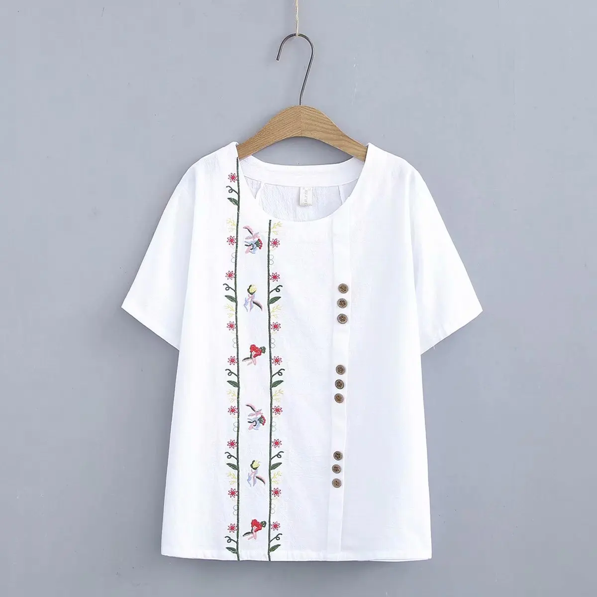 Блузка женская с цветочной вышивкой, белая, розовая, красная, синяя
Блузка женская с цветочной вышивкой, белая, розовая, красная, синяя