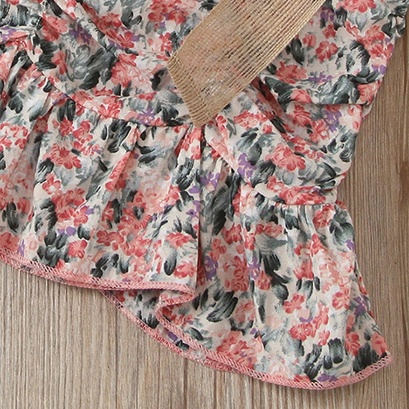 2021 New Summer Girl Set Kids Girls Holiday Clothes Sets 2pcs Strapless Vest Tops Floral Print A-Line Skirts 2pcs Girl Suit 2-6T
2021 New Summer Girl Set Kids Girls Holiday Clothes Sets 2pcs Strapless Vest Tops Floral Print A-Line Skirts 2pcs Girl Suit 2-6T