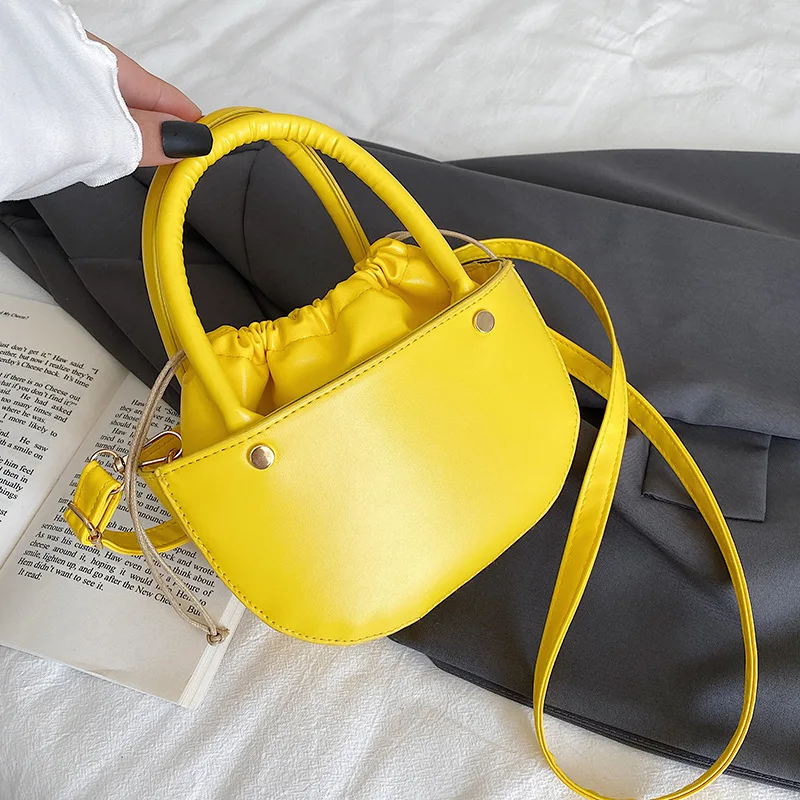 Drawstring Bucket Shoulder Bag For Women Korean Small Pink Yellow Leather Crossbody Bags For Women 2021 New Luxury Handbags
Drawstring Bucket Shoulder Bag For Women Korean Small Pink Yellow Leather Crossbody Bags For Women 2021 New Luxury Handbags