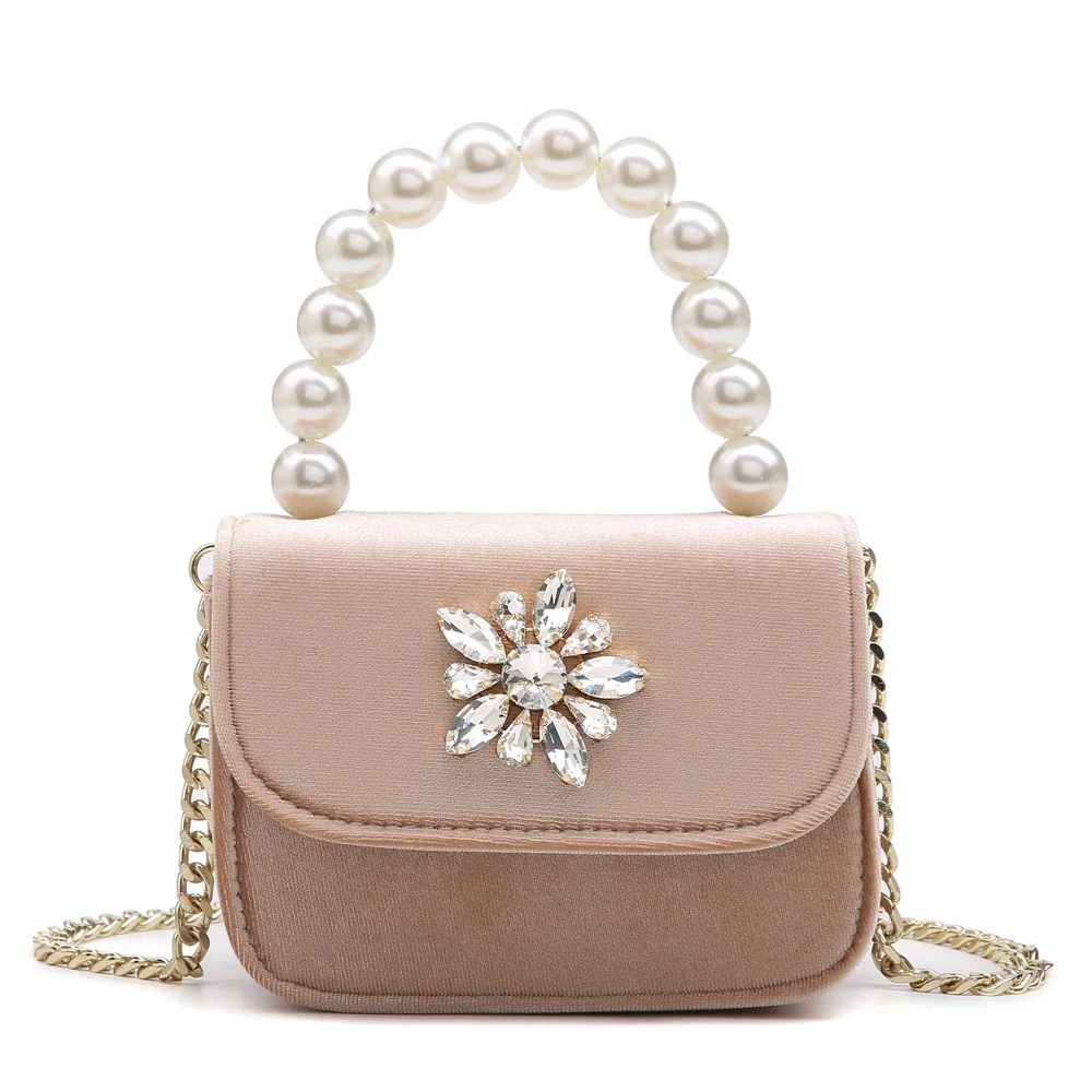 2020 New Design Crystal Decoration Women Small Bag Pearl Handle Luxury Lady Crossbody Bag With Chain
2020 New Design Crystal Decoration Women Small Bag Pearl Handle Luxury Lady Crossbody Bag With Chain