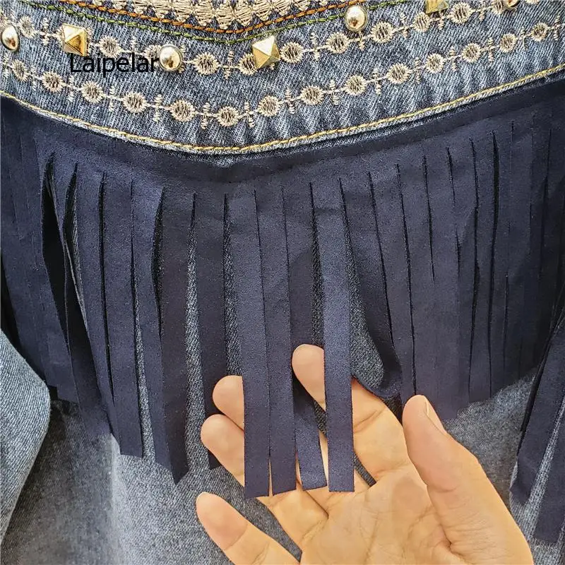 Women Fringed Rivet Punk Jean Jacket Locomotive Short Coat Motorcycle Outerwear Female Embroidery Coats
Women Fringed Rivet Punk Jean Jacket Locomotive Short Coat Motorcycle Outerwear Female Embroidery Coats