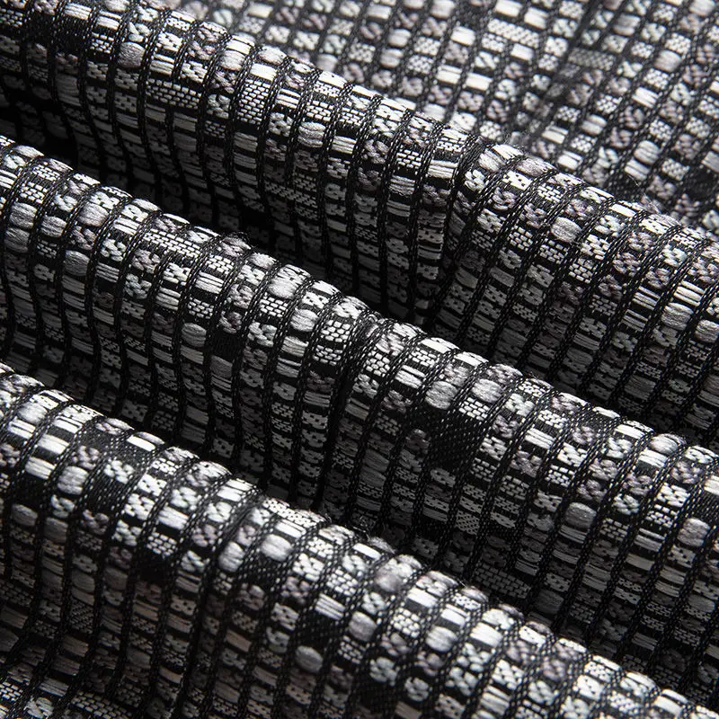 Luxury Tweed Men Blazer 2021 Business Social Men Suits Jackets Silver Cotton Blend Jacquard Men Blazer Slim Fit Chemise Homme 
Luxury Tweed Men Blazer 2021 Business Social Men Suits Jackets Silver Cotton Blend Jacquard Men Blazer Slim Fit Chemise Homme