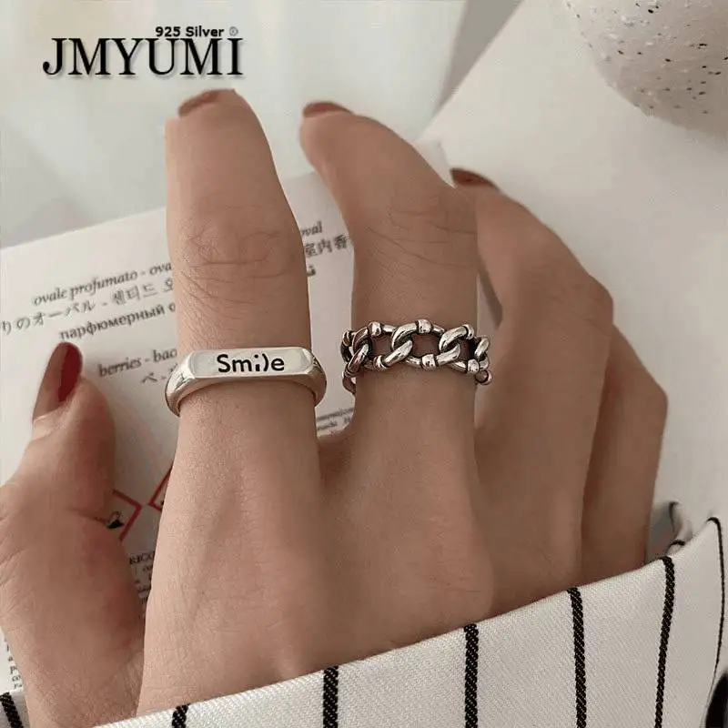 JMYUMI 925 Sterling Silver Korean Chain Smile Letter Index Finger Ring Female Retro Opening Handmade Gift Jewelry Accessories
JMYUMI 925 Sterling Silver Korean Chain Smile Letter Index Finger Ring Female Retro Opening Handmade Gift Jewelry Accessories