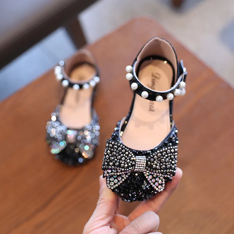 2021 Spring Leather Princess Shoes Children's Soft-soled Sandals for Baby Girls Bowtie Sequined Kids Shoes
2021 Spring Leather Princess Shoes Children's Soft-soled Sandals for Baby Girls Bowtie Sequined Kids Shoes