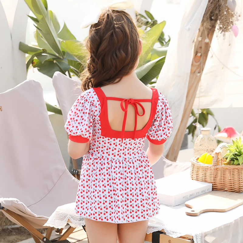 Children Girl One-pieces Swimsuit Brand New High Quality Bathing Suit Students Pool Spa Swimwear
Children Girl One-pieces Swimsuit Brand New High Quality Bathing Suit Students Pool Spa Swimwear
