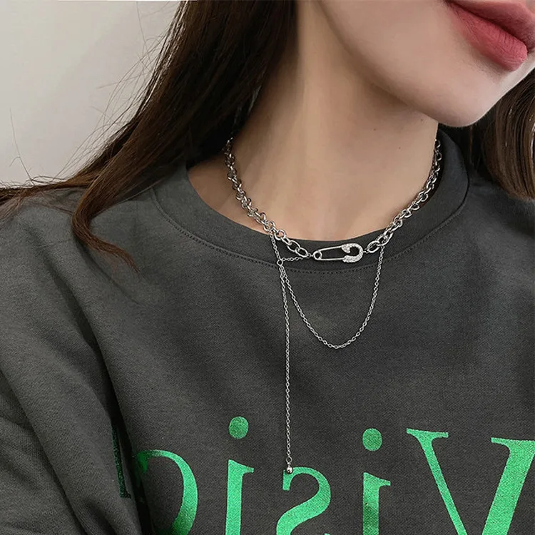 Retro Metal Chain Necklace Female Korean Simple Temperament Neck Chain Clavicle Chains Choker
Retro Metal Chain Necklace Female Korean Simple Temperament Neck Chain Clavicle Chains Choker