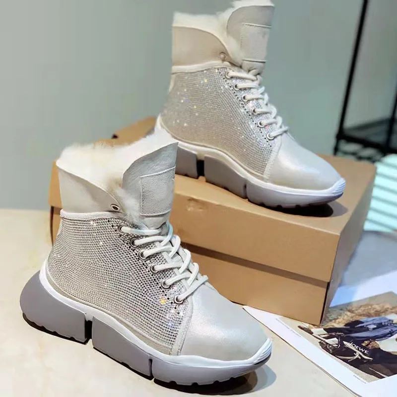 Vallu 2021 hot new product, high-quality leather, bright rhinestones, casual versatile, warm and anti-ski boots
Vallu 2021 hot new product, high-quality leather, bright rhinestones, casual versatile, warm and anti-ski boots