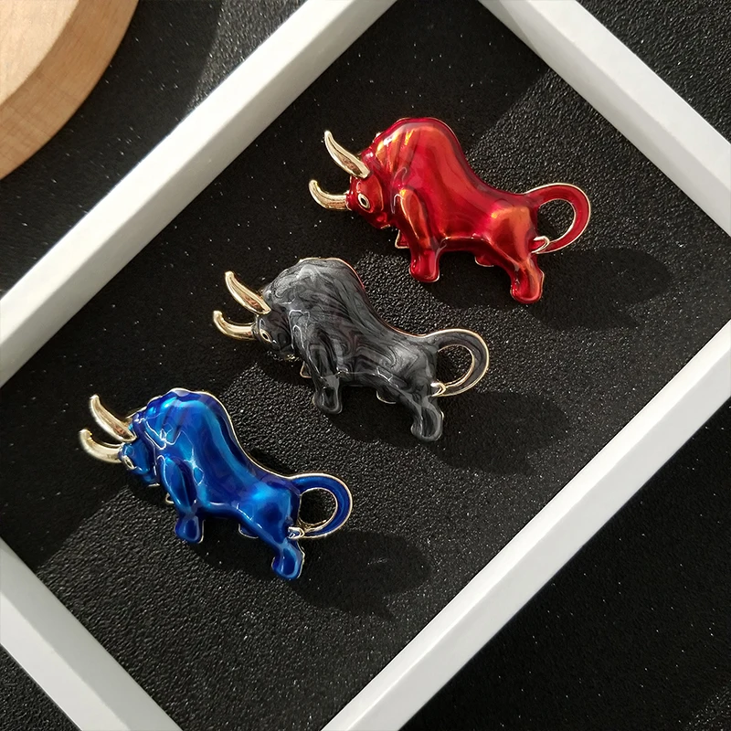 Red Black Blue Bull Enamel Pins Cute Cartoon Animal Brooches for Men Vintage Lapel Pin Backpacks Badge Jewelry Gift Wholesale
Red Black Blue Bull Enamel Pins Cute Cartoon Animal Brooches for Men Vintage Lapel Pin Backpacks Badge Jewelry Gift Wholesale
