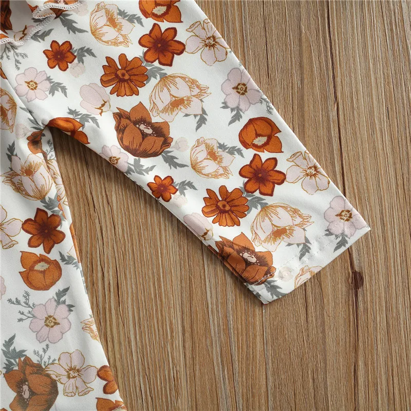 New Born Girls Short Sleeve Letter Print Crew Neck Romper Flower Printing Trousers Hairband Clothing Nwwborn Floral Set
New Born Girls Short Sleeve Letter Print Crew Neck Romper Flower Printing Trousers Hairband Clothing Nwwborn Floral Set