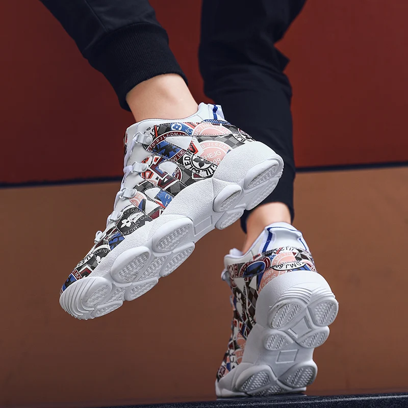 new shoes man and women high classic sneakers Skateboarding Shoes 3 colors Non-slip wear-resistant casual shoes
new shoes man and women high classic sneakers Skateboarding Shoes 3 colors Non-slip wear-resistant casual shoes