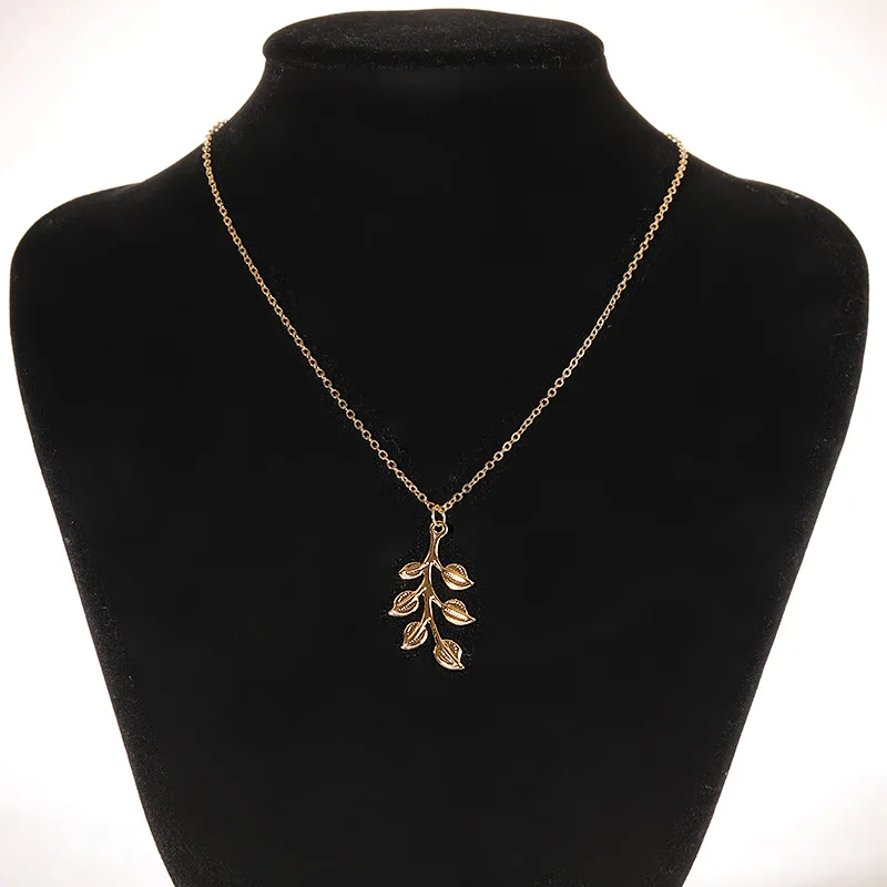 Glamour Necklace 2020 Fashion New Simple Temperament Trend Leaves Long Creative Women Necklace Gift Wholesale Capsule Pendant
Glamour Necklace 2020 Fashion New Simple Temperament Trend Leaves Long Creative Women Necklace Gift Wholesale Capsule Pendant