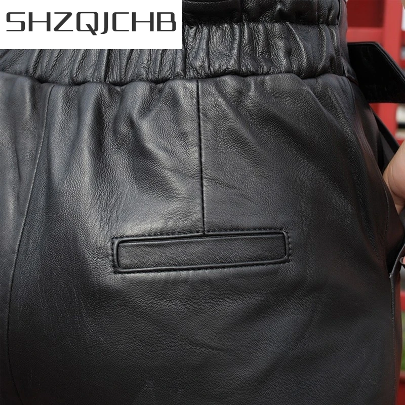 JCHB 2021 High Qualtiy Genuine Leather Womens Elastic Waist Harem Pants Fashion Calf Length Rivet Sheepskin Loose Casual Plus Si
JCHB 2021 High Qualtiy Genuine Leather Womens Elastic Waist Harem Pants Fashion Calf Length Rivet Sheepskin Loose Casual Plus Si