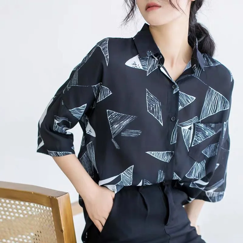 Zoulv Women Spring Summer Turn-down Collar Single-breasted Long Sleeve Shirts Female Tops Blouse Vintage Print Chiffon Shirts
Zoulv Women Spring Summer Turn-down Collar Single-breasted Long Sleeve Shirts Female Tops Blouse Vintage Print Chiffon Shirts