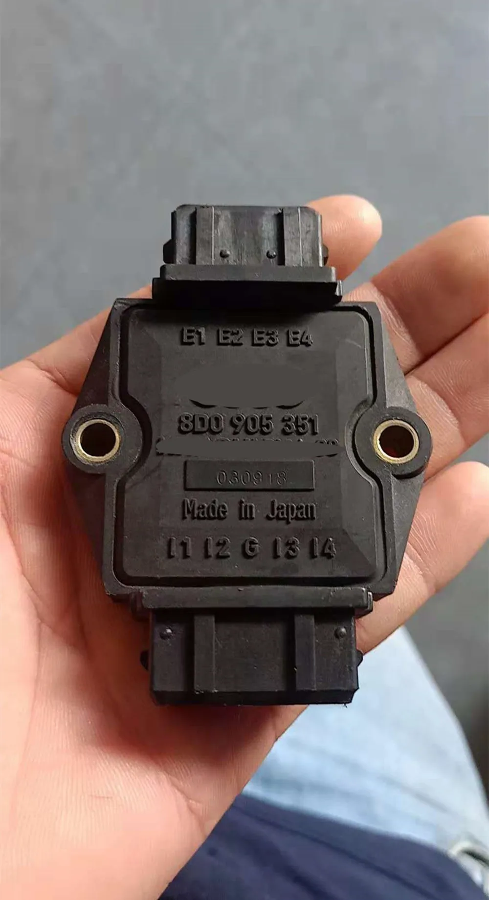 1x Новый модуль управления зажиганием ICM FSU для Audi- Seat Skoda V-W Ford 4D0905351, 4D0997351,8d0905351 , 98VW12A223AA подлинный автомобиль
1x Новый модуль управления зажиганием ICM FSU для Audi- Seat Skoda V-W Ford 4D0905351, 4D0997351,8d0905351 , 98VW12A223AA подлинный автомобиль