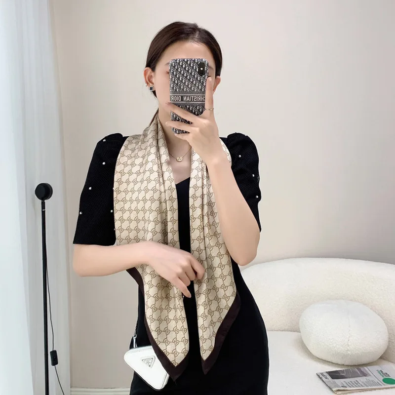Spring and Summer Silk Scarf French Women's Simple All-Matching Western Style Fashionable Elegant Plaid Twill Large Kerchief
Spring and Summer Silk Scarf French Women's Simple All-Matching Western Style Fashionable Elegant Plaid Twill Large Kerchief