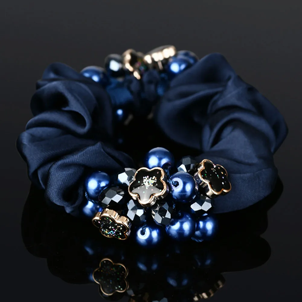 1Pc New Women Scrunchies Elastic Rubber Band Hair Bands Solid Color Pearl Head Band for Girls Hair Ropes Ties Hair Accessories
1Pc New Women Scrunchies Elastic Rubber Band Hair Bands Solid Color Pearl Head Band for Girls Hair Ropes Ties Hair Accessories