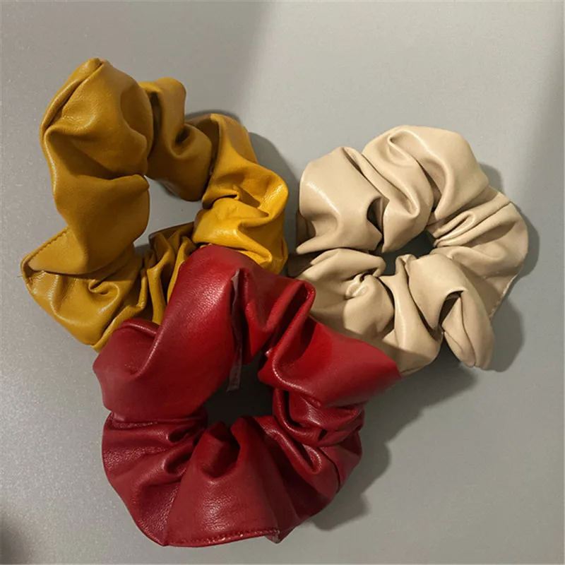 1Pcs Elastic Hair Bands for Girl Women Ponytail Holder Pure Color Large Intestine Korean Style Leather Fashion Hair Accessories
1Pcs Elastic Hair Bands for Girl Women Ponytail Holder Pure Color Large Intestine Korean Style Leather Fashion Hair Accessories