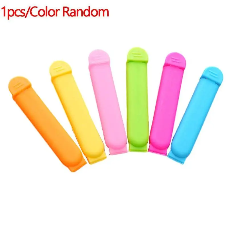 1PC Random Color Food Snack Bag Sealing Clip Kitchen Accessories Milk Powder Bags Sealer Clamp Fresh Keeping
1PC Random Color Food Snack Bag Sealing Clip Kitchen Accessories Milk Powder Bags Sealer Clamp Fresh Keeping