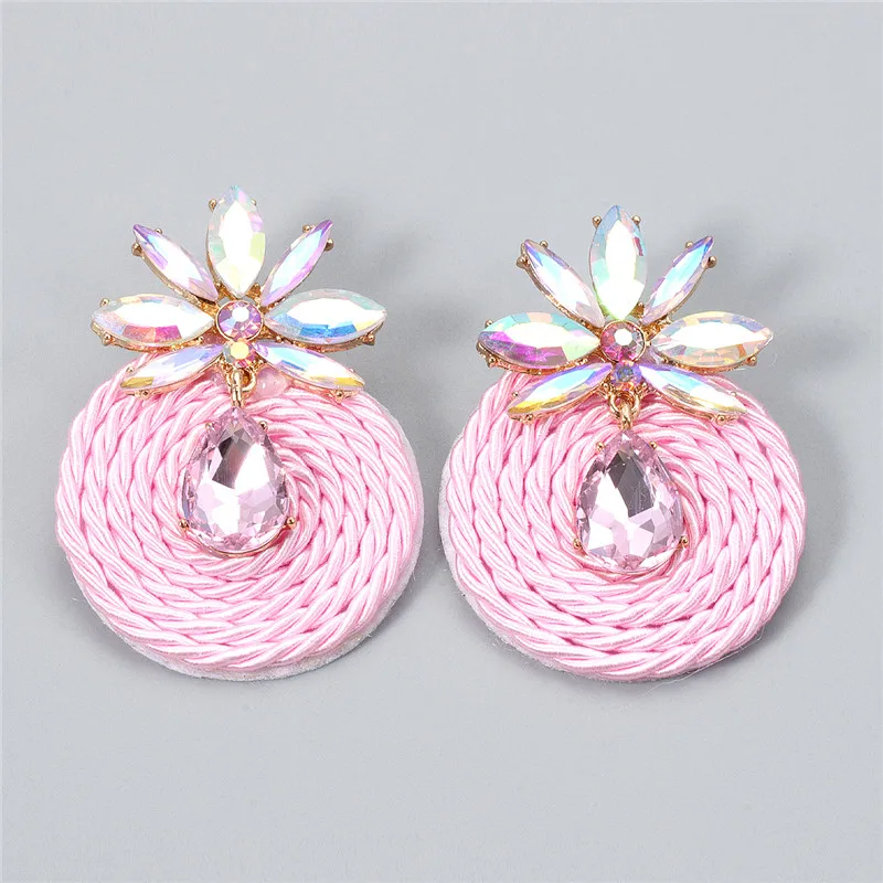 JUJIA Elegant Women Accessories Fashion Lovely Pink Dangle Cotton Pendant Earring Bohemian Jewelry Party Gifts
JUJIA Elegant Women Accessories Fashion Lovely Pink Dangle Cotton Pendant Earring Bohemian Jewelry Party Gifts