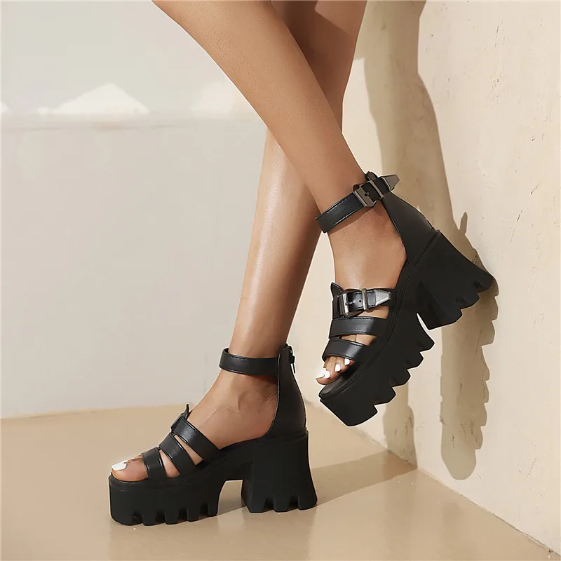 Asumer 2021 Big Size 45 Gladiator Sandals Women High Heels Platform Shoes Fashion Punk Shoes Rome Cool Casual Shoes Woman
Asumer 2021 Big Size 45 Gladiator Sandals Women High Heels Platform Shoes Fashion Punk Shoes Rome Cool Casual Shoes Woman