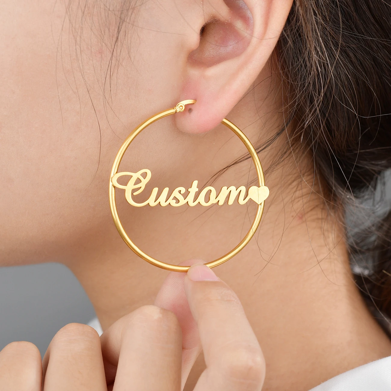 Atoztide High Quality Personalized Stainless Steel Letter For Women Custom Name Diameter 50mm Cricle Earrings Party Jewelry
Atoztide High Quality Personalized Stainless Steel Letter For Women Custom Name Diameter 50mm Cricle Earrings Party Jewelry
