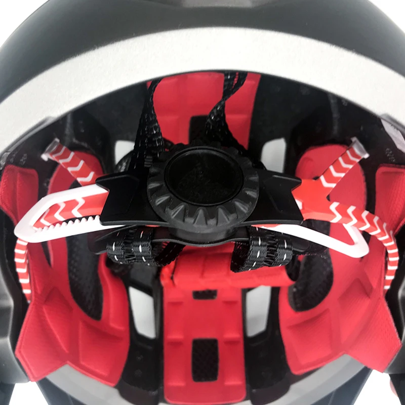 MTB Cycling Helmet Full Face XC Off-Road Bicycle Helmet For Adult Men Women DH Downhill Mountain Bike Helmet Cap Cascos Ciclismo
MTB Cycling Helmet Full Face XC Off-Road Bicycle Helmet For Adult Men Women DH Downhill Mountain Bike Helmet Cap Cascos Ciclismo