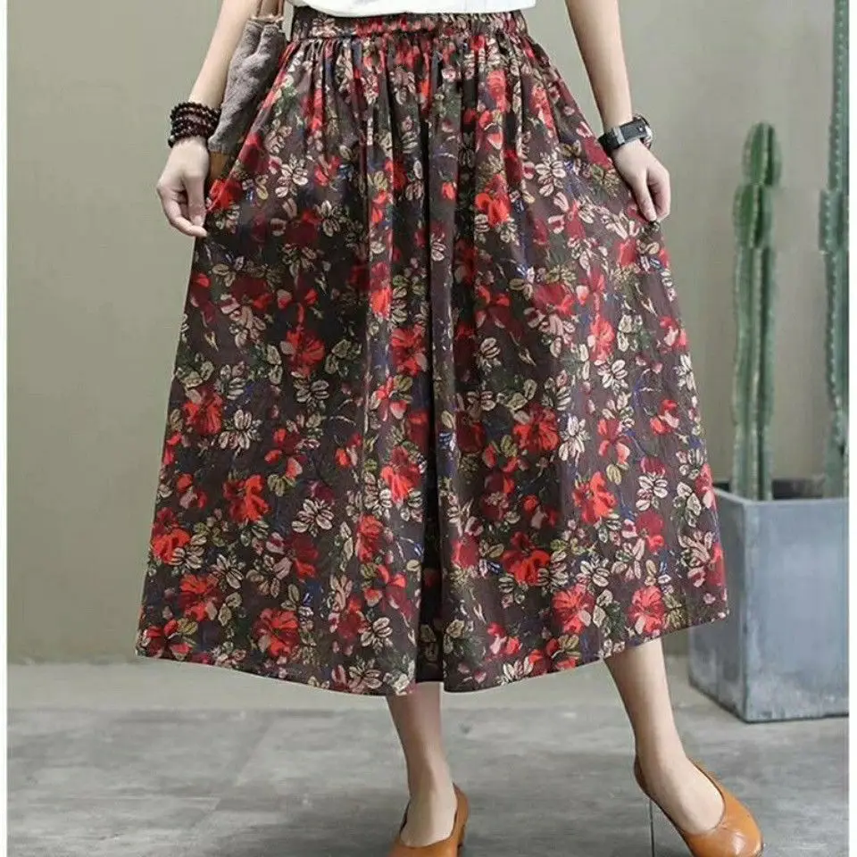 Cotton Floral Skirt spring and summer 2021 new mid length high waist slim A-line retro elastic mid length skirt
Cotton Floral Skirt spring and summer 2021 new mid length high waist slim A-line retro elastic mid length skirt