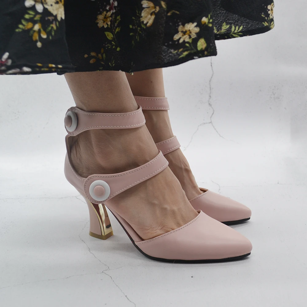 Women Pumps High Heels Shoes for Women Heels Women Classic Patent Leather Pumps Large Size 35-43 Women Wedding Dress Shoes
Women Pumps High Heels Shoes for Women Heels Women Classic Patent Leather Pumps Large Size 35-43 Women Wedding Dress Shoes