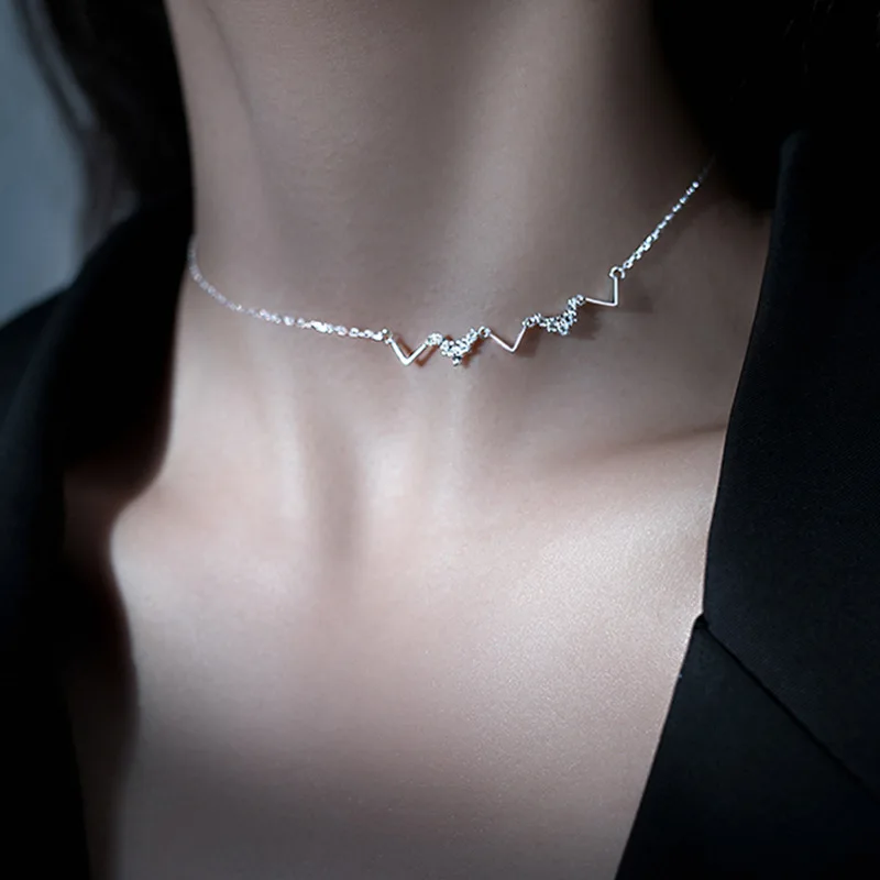Shiny Zircon Heart Choker Necklace for Women Temperament Elegant Clavicle Chain Party Jewelry Gifts Wholesale
Shiny Zircon Heart Choker Necklace for Women Temperament Elegant Clavicle Chain Party Jewelry Gifts Wholesale