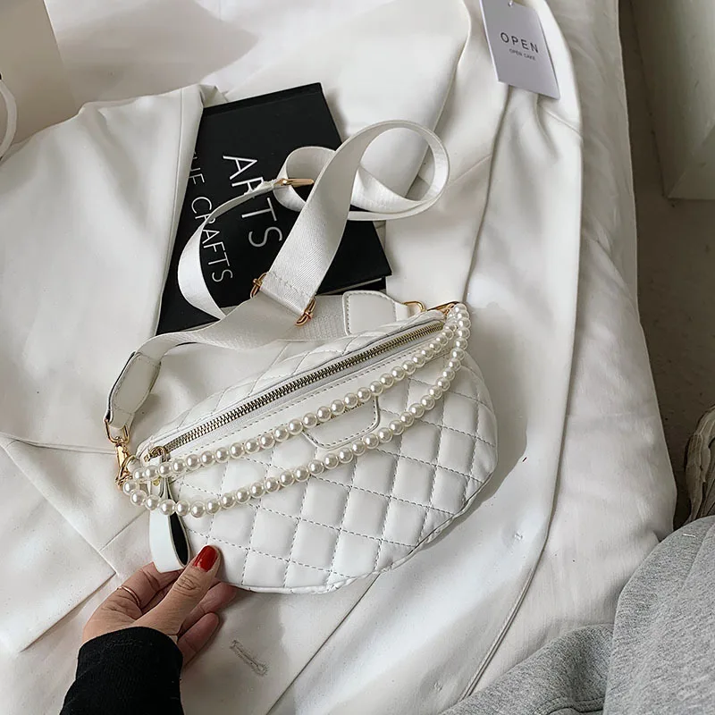 Retro Lozenge Leather Crossbody Bags For Women 2021 Lady Messenger Bag Solid Color Handbags And Purses Pearl Chain Chest Bags
Retro Lozenge Leather Crossbody Bags For Women 2021 Lady Messenger Bag Solid Color Handbags And Purses Pearl Chain Chest Bags