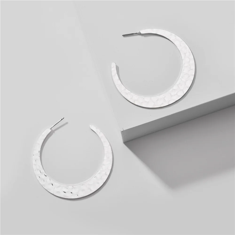 Joolim Simple Hammered Texture Gold & Silver Color Hoop Earring Minimalist Trend Earring
Joolim Simple Hammered Texture Gold & Silver Color Hoop Earring Minimalist Trend Earring