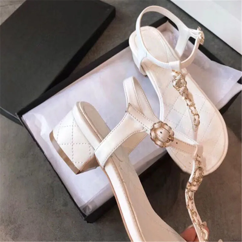 Woman Shoes Office/Outside Soft Comfortable Flat Heel Sandals Women Luxury Designer Classic Chain Large Size Summer Shoes
Woman Shoes Office/Outside Soft Comfortable Flat Heel Sandals Women Luxury Designer Classic Chain Large Size Summer Shoes