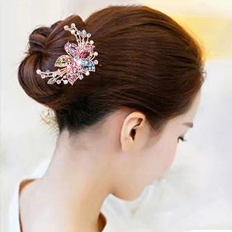 New Hair Accessories Five-tooth Comb All-match Plate Hairpin Alloy Diamond Hair Comb Rhinestone Net Red Hairpin Fashion Girl
New Hair Accessories Five-tooth Comb All-match Plate Hairpin Alloy Diamond Hair Comb Rhinestone Net Red Hairpin Fashion Girl